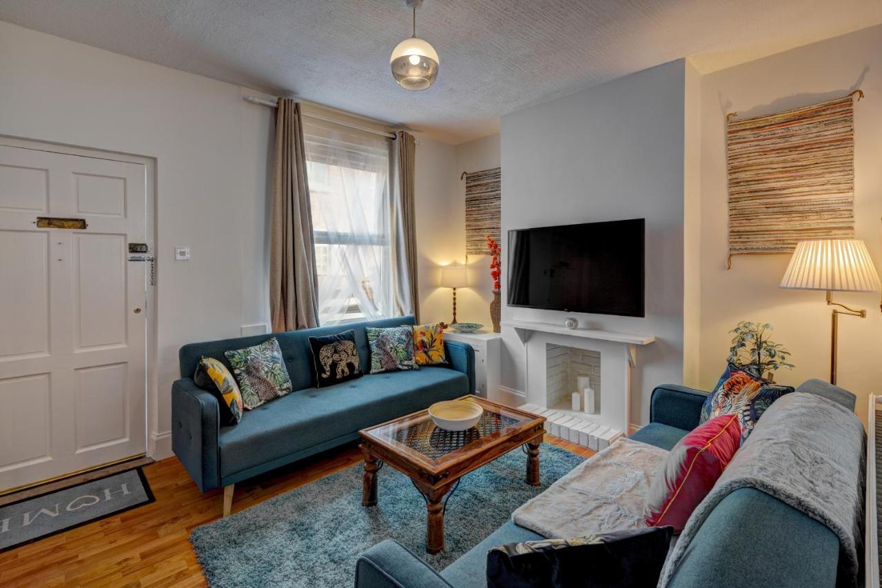 *New* Chester Canal Side 2 Bed Character Home Ngoại thất bức ảnh
